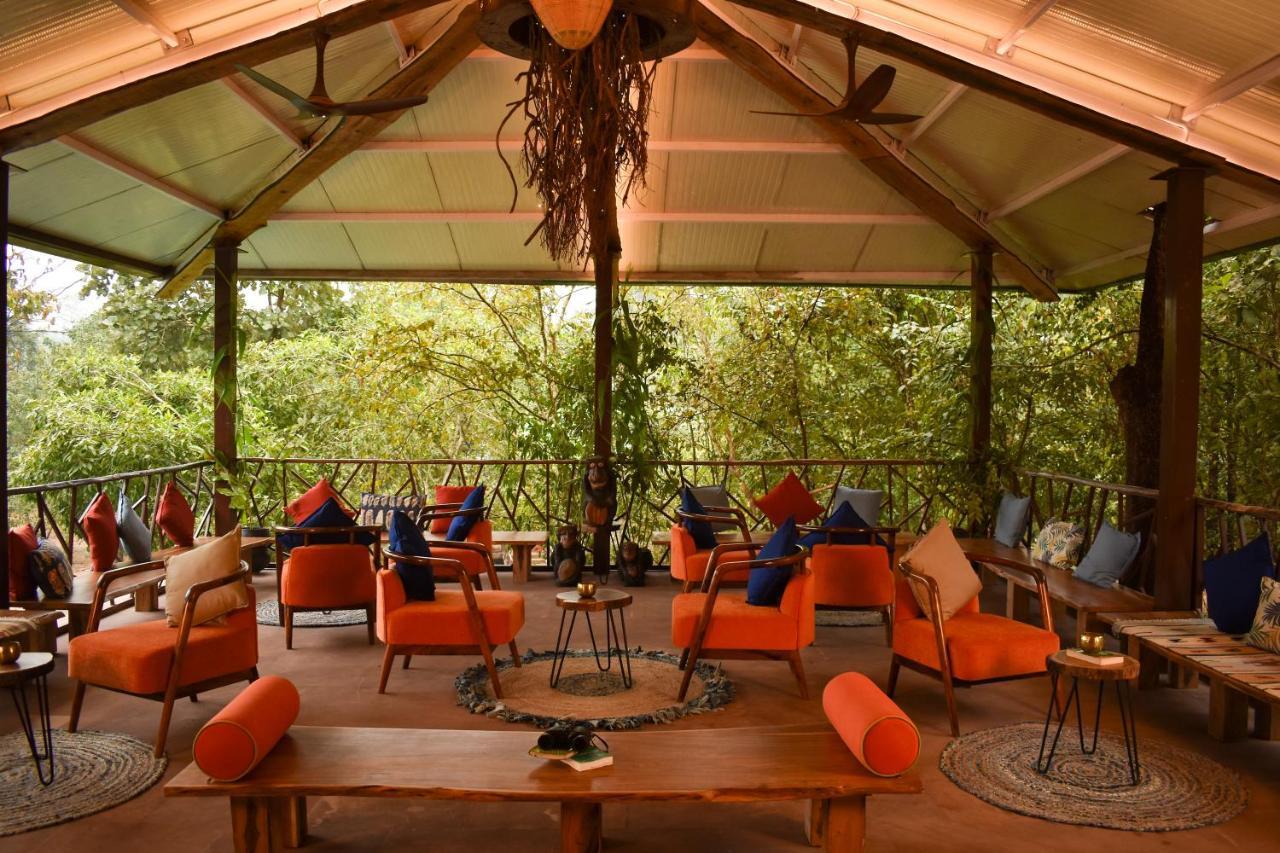 Kanha Jungle Camp Екстериор снимка
