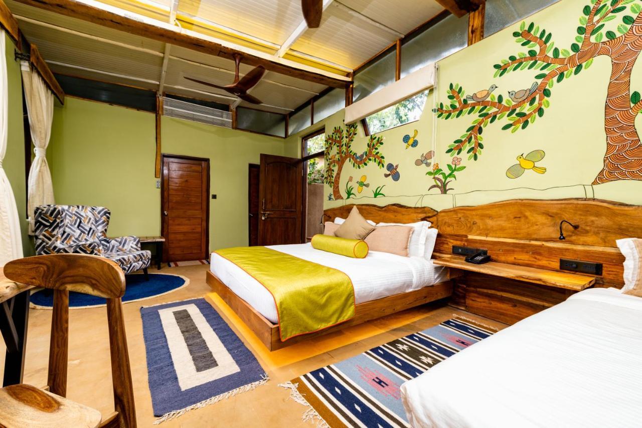 Kanha Jungle Camp Екстериор снимка