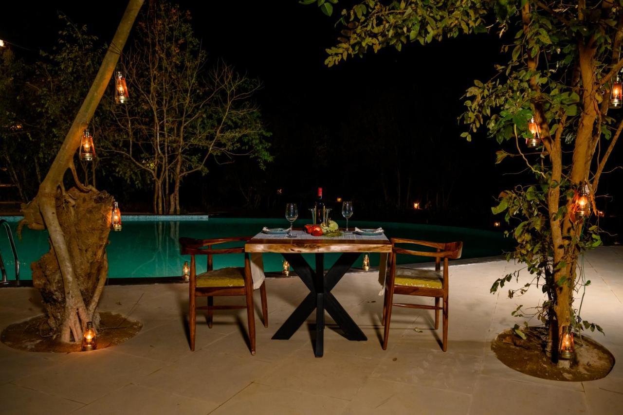 Kanha Jungle Camp Екстериор снимка