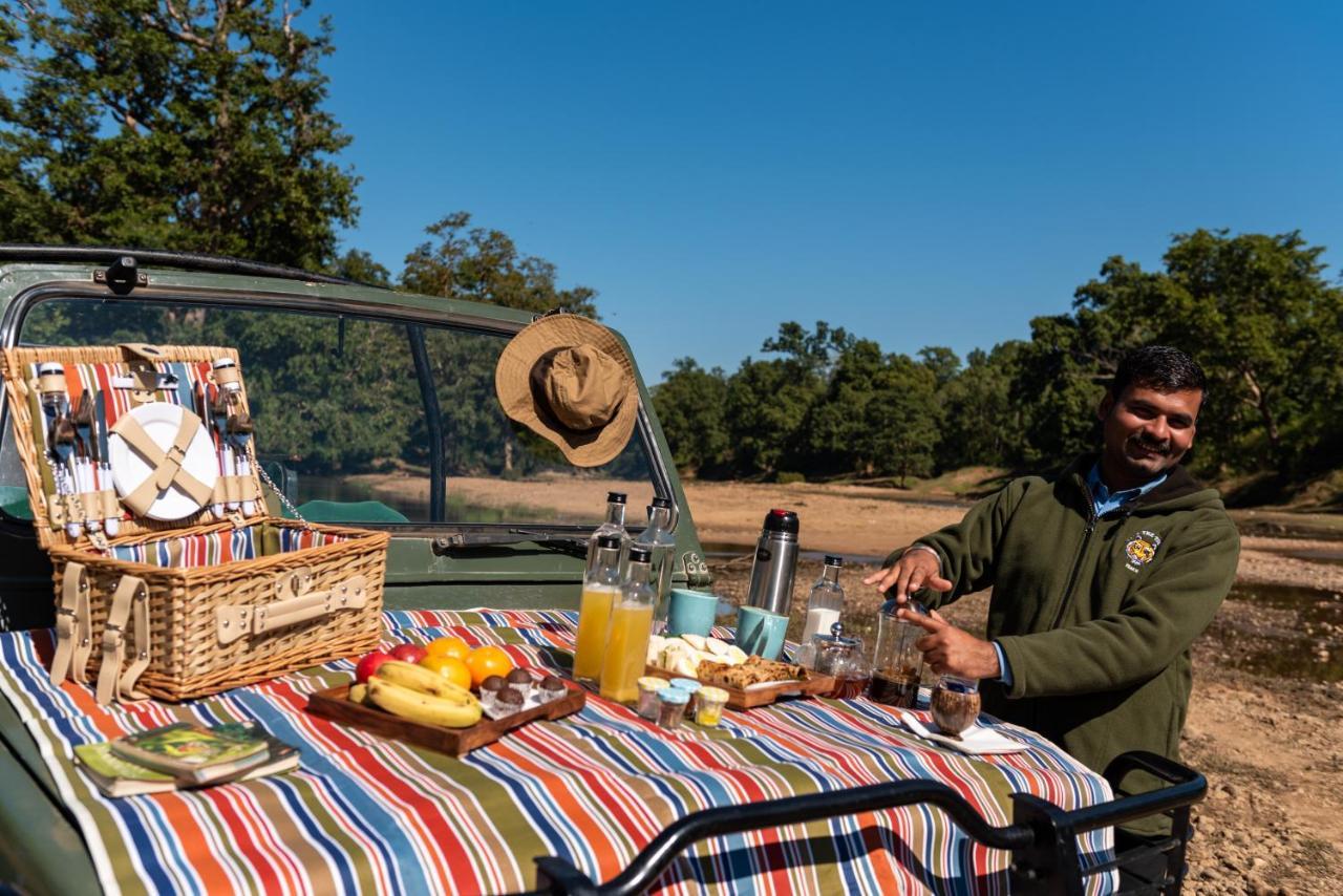 Kanha Jungle Camp Екстериор снимка
