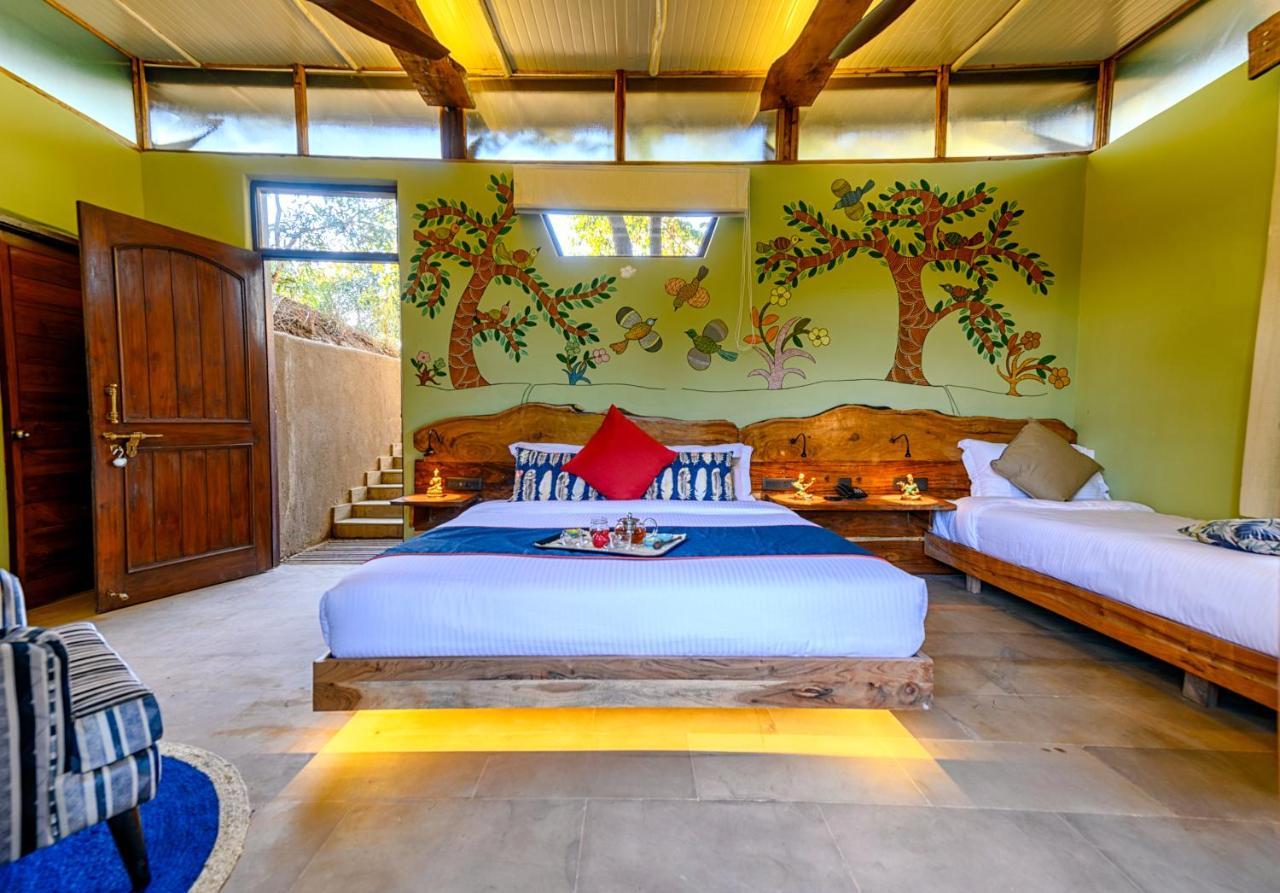 Kanha Jungle Camp Екстериор снимка